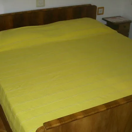 Apartments Mak Apartment Kneza