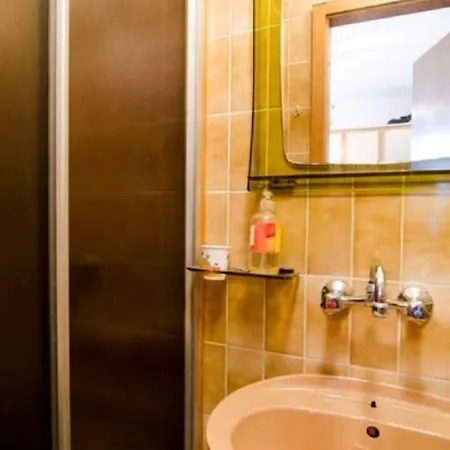 Apartment Apartments Mak