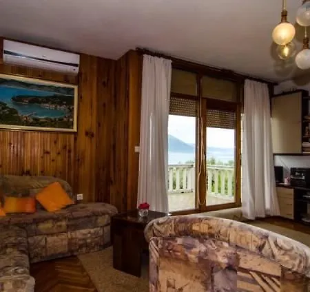 Apartment Apartments Mak