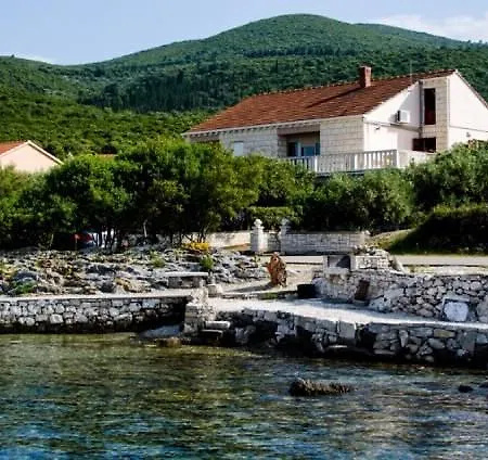 Apartments Mak Kneza