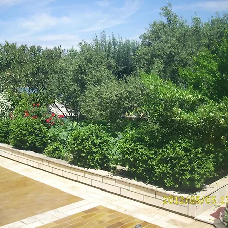 Apartment Apartments Mak